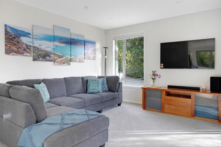 Hibiscus Cottage in Red Beach with BBQ and Aircon - B&B Red Beach