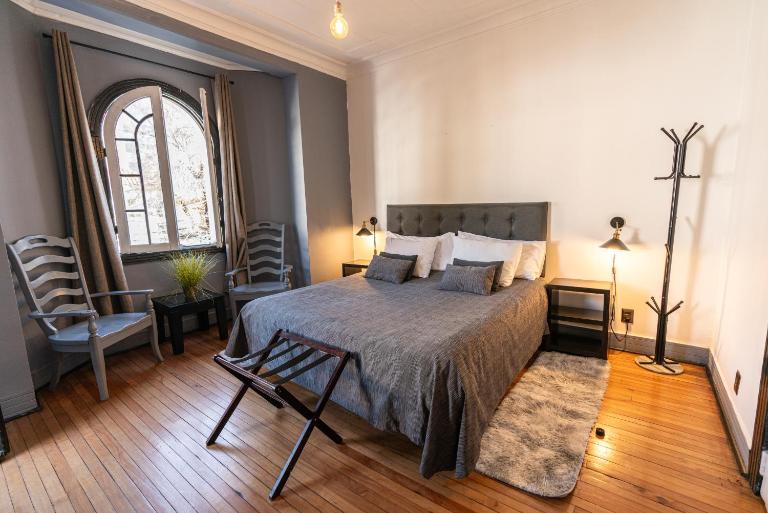 De Blasis Budget Rooms - Bed and Breakfast Santiago de Chile