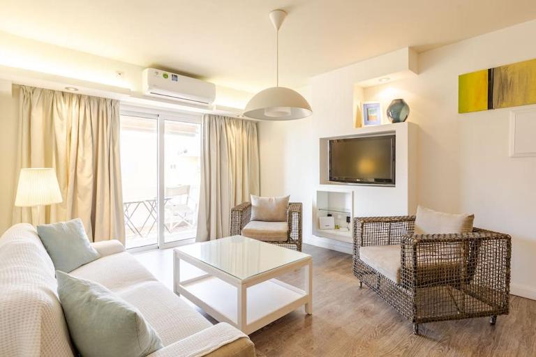 Agia Napa three bedroom modern flat - Ferienwohnung Agia Napa