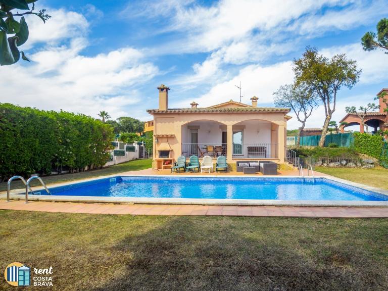 Casa Margarita en Platja d'Aro - B&B Calonge
