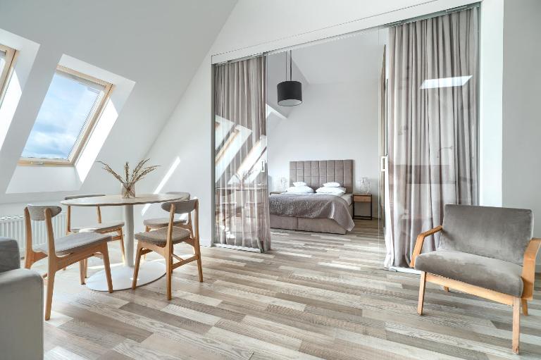 Apartament z 1 sypialnią i balkonem 1899 by Platinum - B&B Stettino