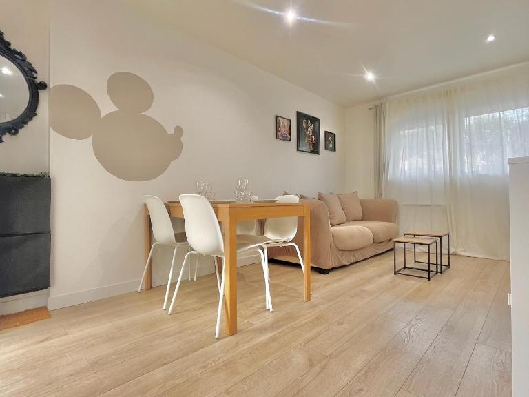 Cozy home Disney - Ferienwohnung Chalifert