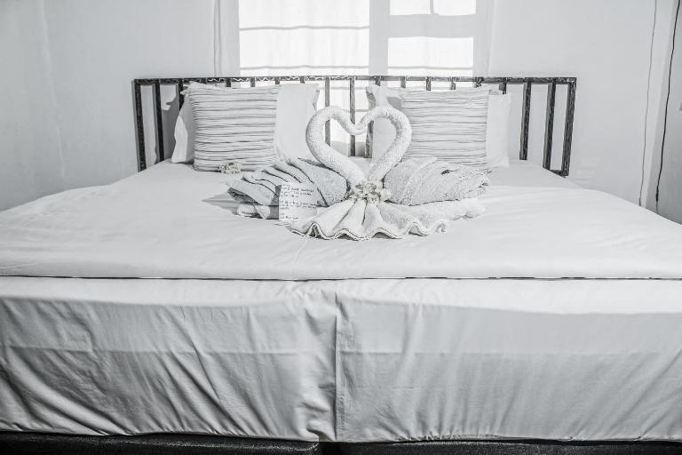 Golentle Home Stay - B&B Maun