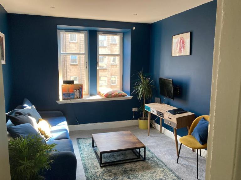 2 Bedroom Oasis in Glasgow City Centre - Chambres d'hôtes Glasgow