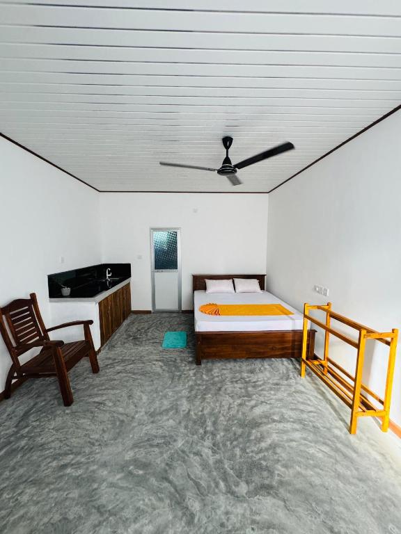 The Universe - B&B Weligama