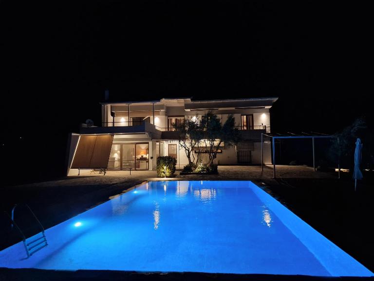 Turquoise Villa Loutraki - B&B Loutraki