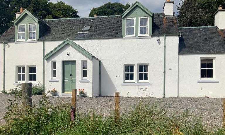 Balmore Farmhouse near Lochness - B&B Inverness
