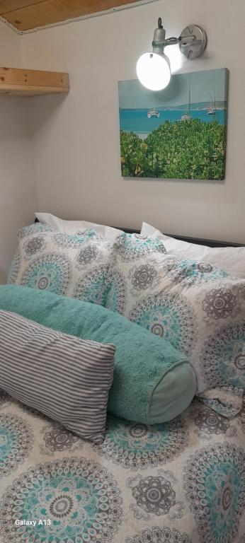 Sugar Cakes Tiny House - B&B Governor's Harbour