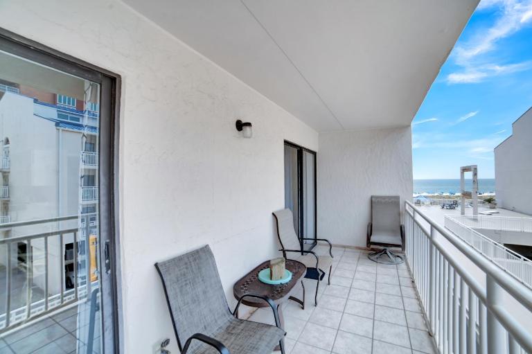 Sugar Beach 230 by Vacation Homes Collection - Ferienwohnung Gulf Shores