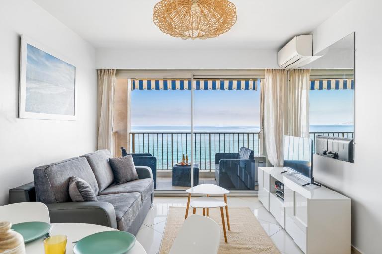 Rives d'or, Superbe 2p traversant, vue imprenable sur la mer - B&B Roccabruna