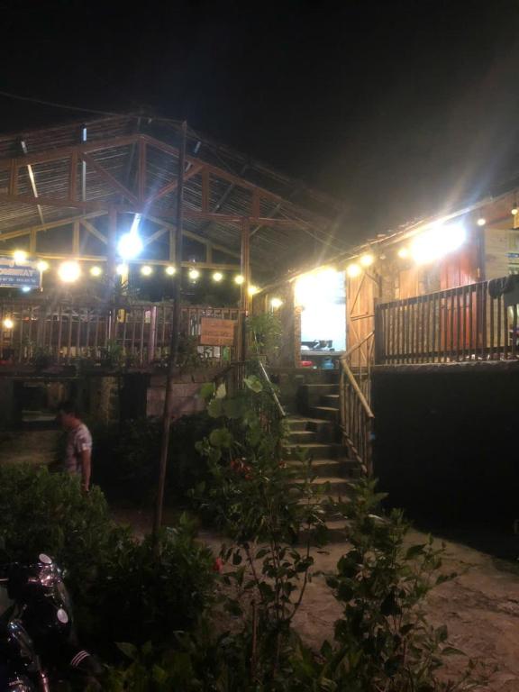Trường Giang homestay Bản Giốc - Chambres d'hôtes Thâm Thao