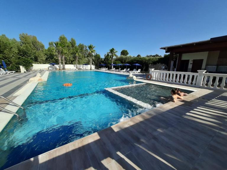 Residence Parco del Sole - Bed and Breakfast Rodi Garganico