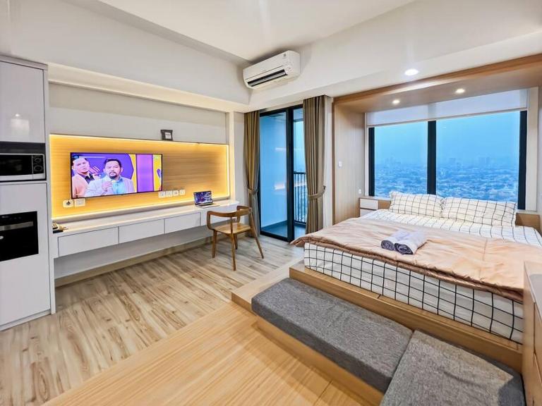 Stylish Studio SouthGate Apt with Pool, Gym, Netflix by 2ndHome - Chambres d'hôtes Jakarta