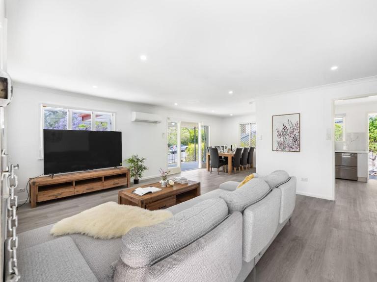 Cozy Home Prime Spot and Near Shops - B&B Joondalup