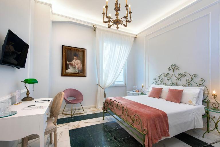 Residenza Borbonica - Bed and Breakfast Napels