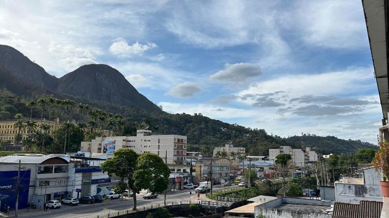 Apartamento no Centro da Cidade vista pra montanha - Chambres d'hôtes Nova Friburgo