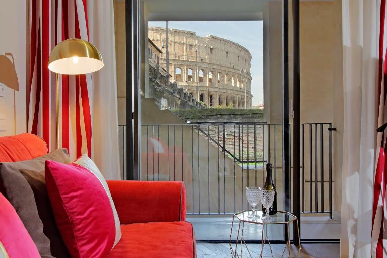 Luxury Domus Apartment 2 - B&B Roma