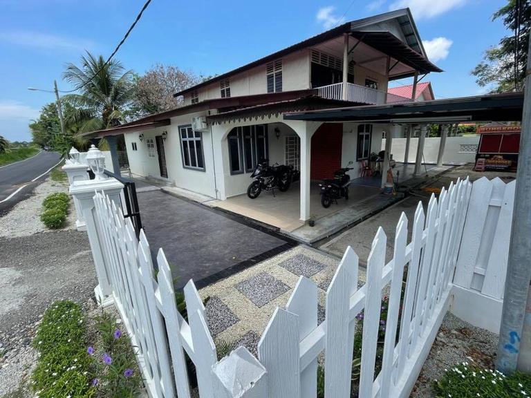 Rossini Homestay - Chambres d'hôtes Muar
