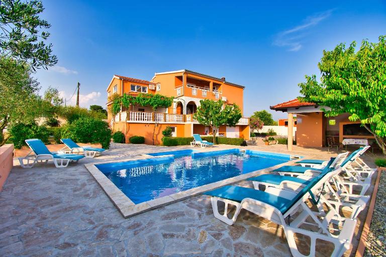 MY DALMATIA - Apartment Visocane with private pool - B&B Visočane