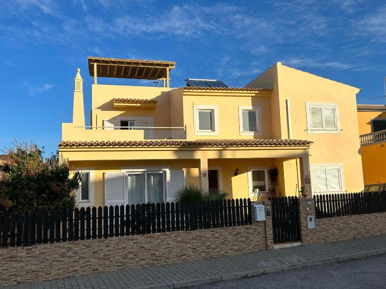 vila pinheiro - B&B Bias do Norte