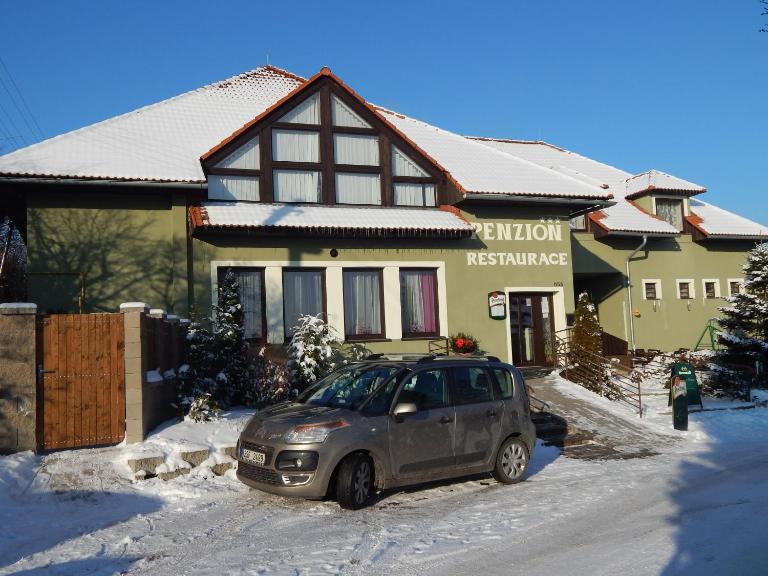 Penzion U Kašných - Ferienwohnung Mníšek pod Brdy