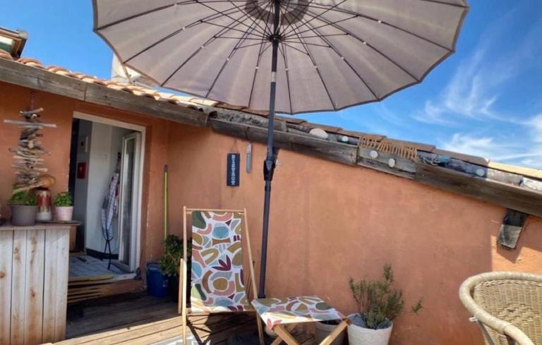 Appartement 2 chambres dans le centre de Cogolin - B&B Cogolin