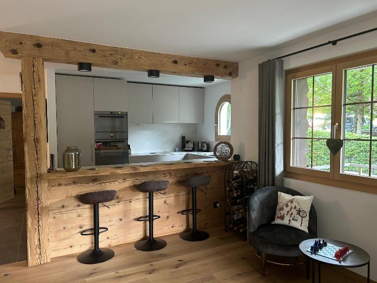 3 bedroom - beautiful apartment - B&B Klosters Platz