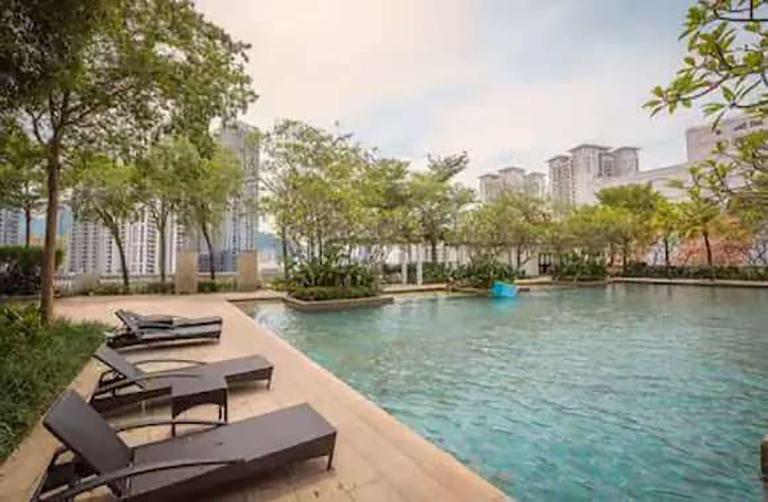 WOW Strait Quay Luxury Suite Room - B&B Tanjung Tokong