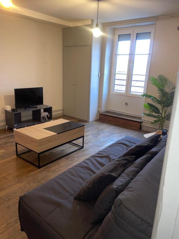 Appartement meublé - 2 Chambres - B&B Montbard