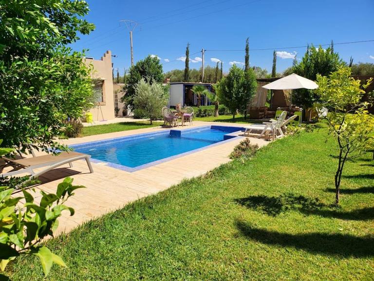 Villa Privée 1 Marrakech Piscine Chauffée En Option Sans Vis-à-vis pour famille et couple marié uniquement - B&B Marrakesh