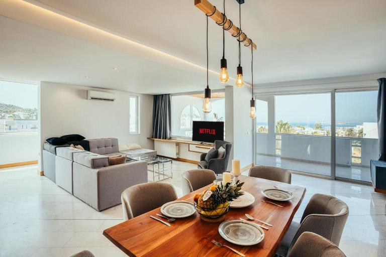 Grand Sea View Apartment 3' from Kavouri Beach - B&B Athens