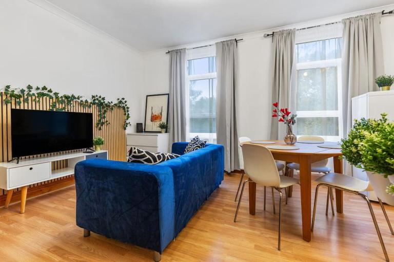 Modern Apartment in Leytonstone - Ferienwohnung London