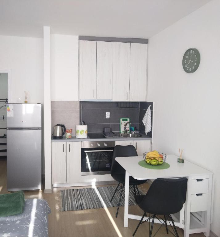 Una Studio Apartman - Ferienwohnung Sombor