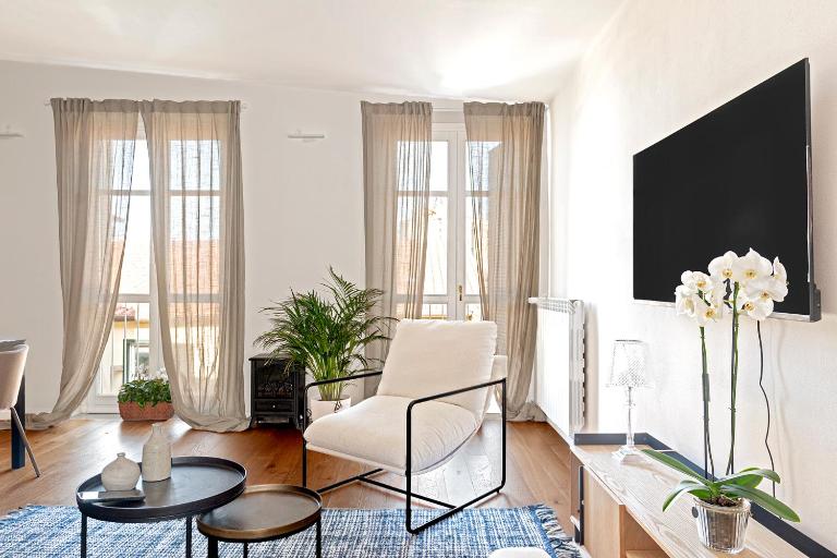 Gabrielles Roof New Modern Apartment - Bed and Breakfast Livorno