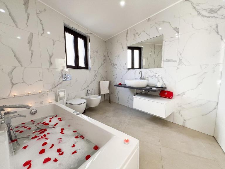 Martiry Suite Apartment - Bed and Breakfast Catania