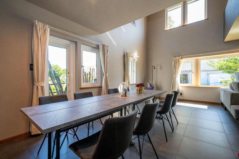 The Chateau - B&B Yoichi