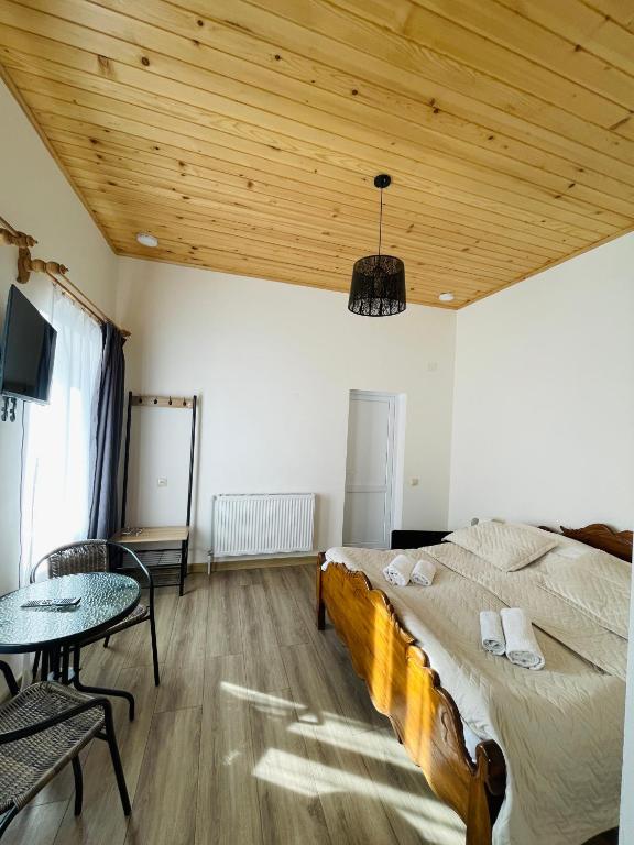 Mamuka Chartolani Guesthouse - B&B Mestia