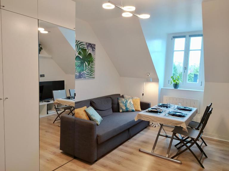 ☆ T2 hypercentre ✢ plage à 400m ✢ tout équipé ☆ - B&B Dinard