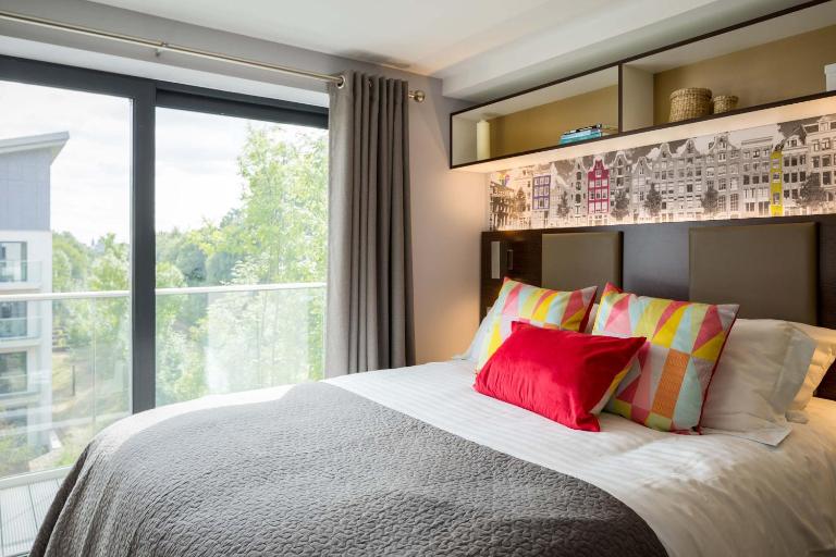 Comfortable Studio For 2 In Leeds, Free Breakfast - B&B Headingley