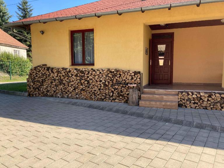 Villa Negra Vendégház - B&B Paradsasvar