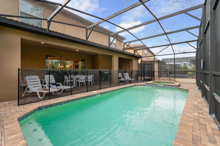 Waterpark & Heated Pool 20min to Disney - Chambres d'hôtes Kissimmee