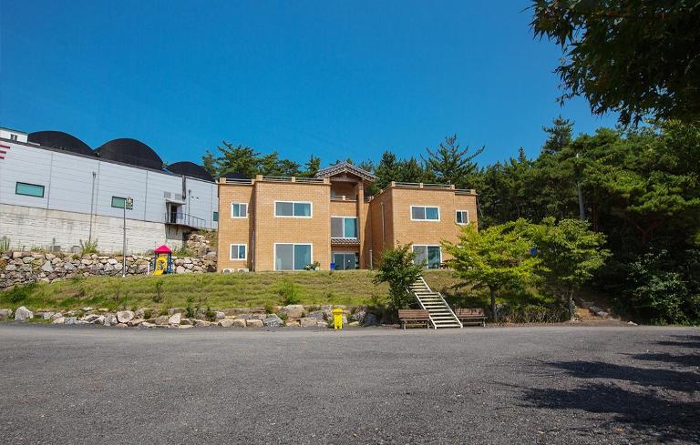 Jeongpo Pension - Ferienwohnung Taian