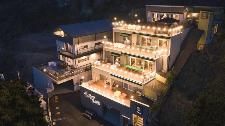 Bottega Pool Villa Pension - B&B Yangpyeong