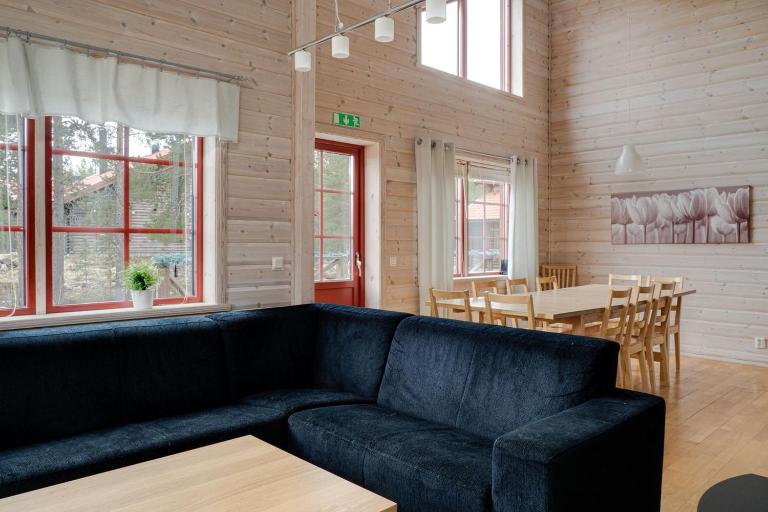 Pets OK | Ski-in/out | Ski shed | Wood stove | TV - B&B Lofsdalen