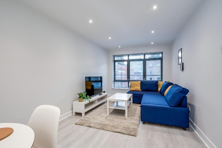 Central Belfast Apartment - Free Parking - 2BR - B&B Belfast