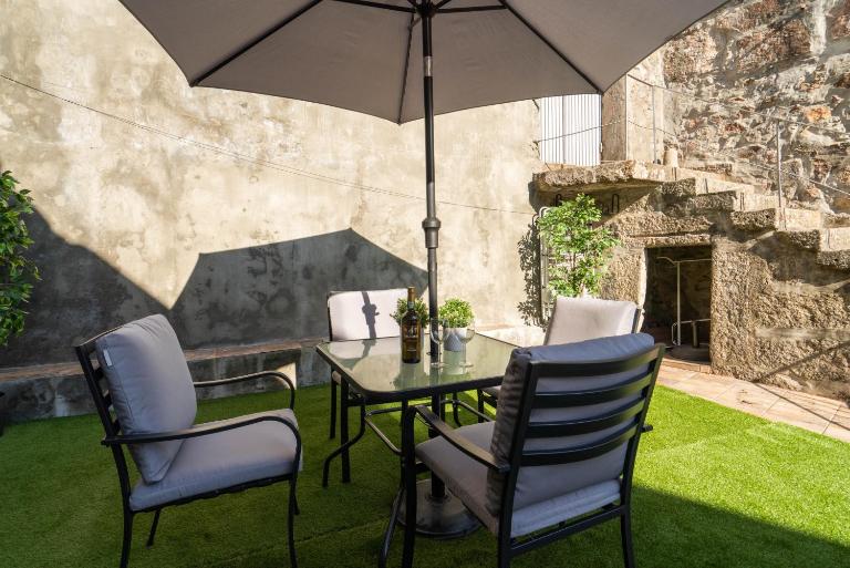 Host Wise - Stylish Adorable Flat in Gaia - B&B Vila Nova de Gaia