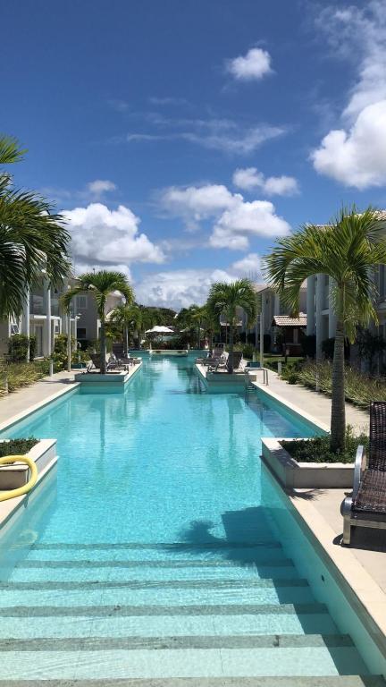 Casa com piscina, churrasqueira e estacionamento - B&B Porto Seguro