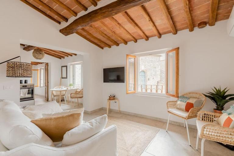 Tusci Loft San Gimignano A GEM in the CITY - B&B San Gimignano