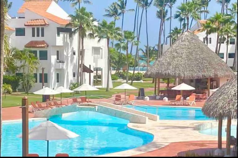 Stanza Mare Ocean View huge Pool Beach Front - B&B Punta Cana