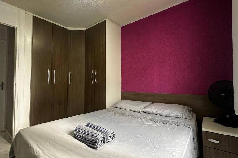 Lindo Apto Térreo Relaxante com Garagem - Bed and Breakfast São José dos Pinhais